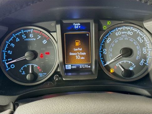 Used 2023 Toyota Tacoma TRD Sport AWD/4WD image 20