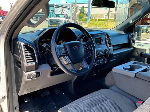 Used 2015 Ford F150 XLT AWD/4WD image 18