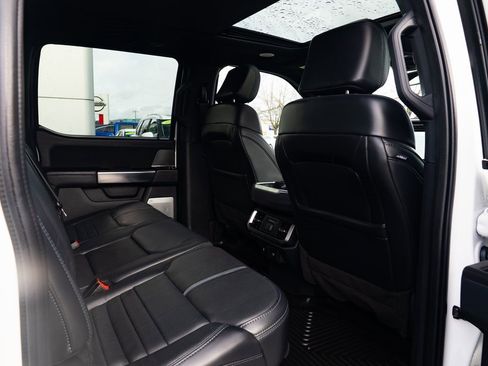 Used 2024 Ford F150 Platinum w/ FX4 Off-Road Package image 27