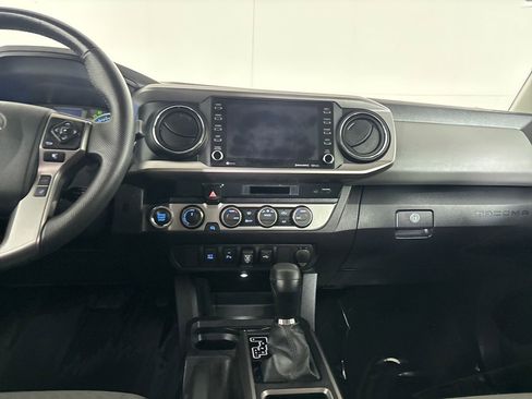Used 2023 Toyota Tacoma SR5 image 21