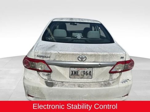 Used 2011 Toyota Corolla LE image 8