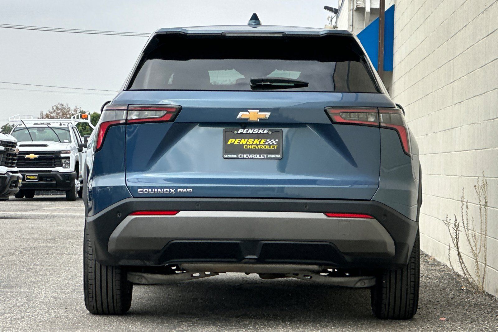 Used 2026 Chevrolet Equinox LT w/ Convenience Package II AWD/4WD image 5