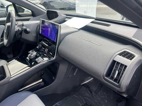 Used 2023 Subaru Solterra AWD image 32