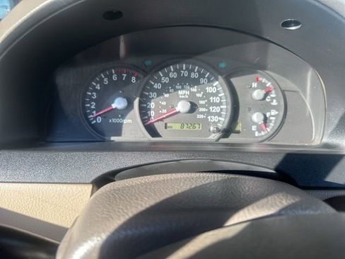 Used 2005 Kia Sorento LX image 20