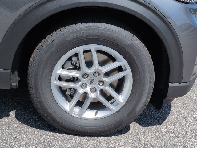New 2026 Ford Explorer Active w/ Active Comfort Package RWD image 11