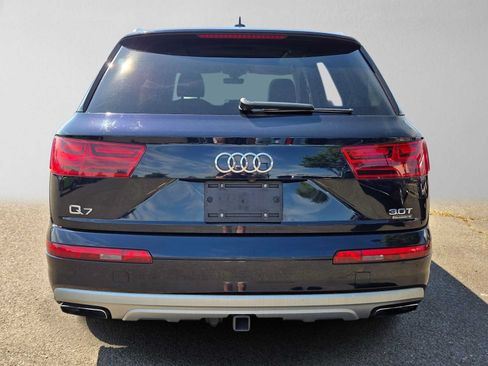 Used 2017 Audi Q7 3.0T Premium Plus AWD/4WD image 5