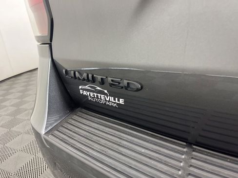 Used 2020 Ford Expedition Limited w/ Equipment Group 303A image 15