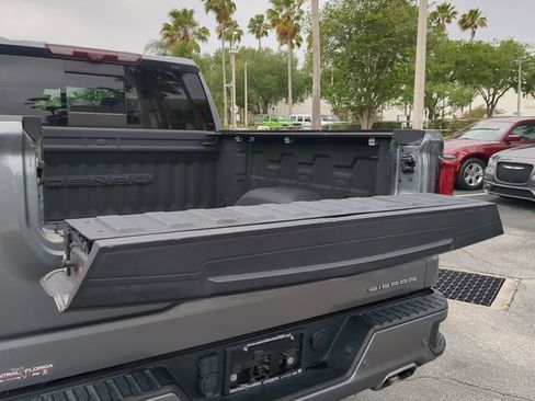 Used 2022 GMC Sierra 1500 Denali w/ Denali Reserve Package image 14