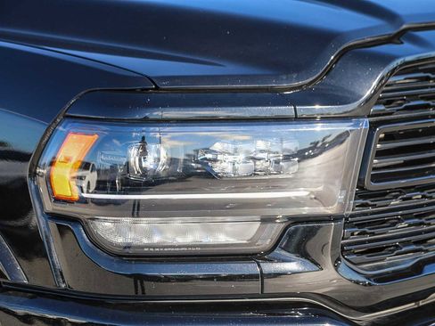 Used 2022 RAM 2500 Limited image 8