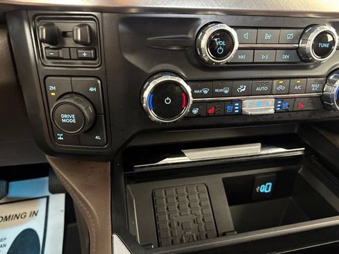Certified 2024 Ford F350 King Ranch w/ Chrome Package AWD/4WD image 16
