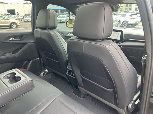 Used 2025 Chevrolet Equinox RS image 55