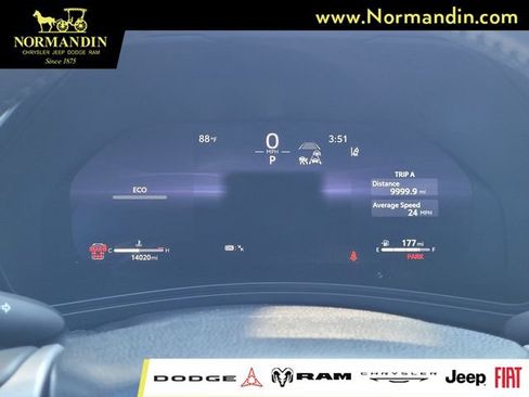 Used 2024 Toyota Grand Highlander AWD image 8