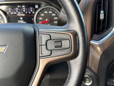 Used 2021 Chevrolet Silverado 1500 High Country w/ Technology Package image 23