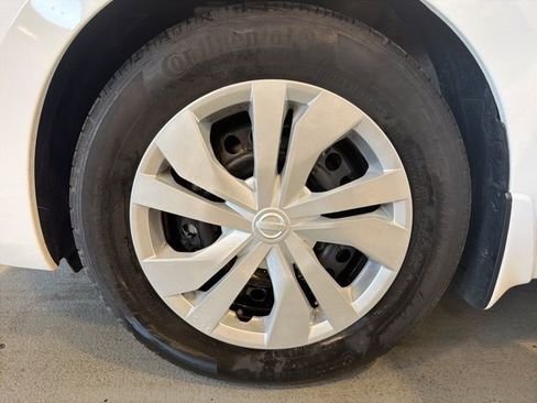 Certified 2023 Nissan Versa S w/ Trunk Package image 26