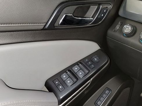 Used 2020 Chevrolet Tahoe LT w/ Luxury Package AWD/4WD image 18