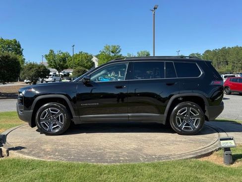 New 2026 Jeep Cherokee Limited AWD/4WD image 4