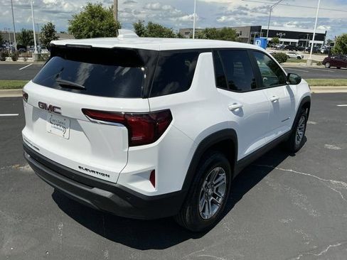 Used 2025 GMC Terrain Elevation AWD/4WD image 3