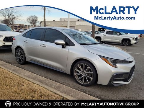Used 2020 Toyota Corolla SE image 1