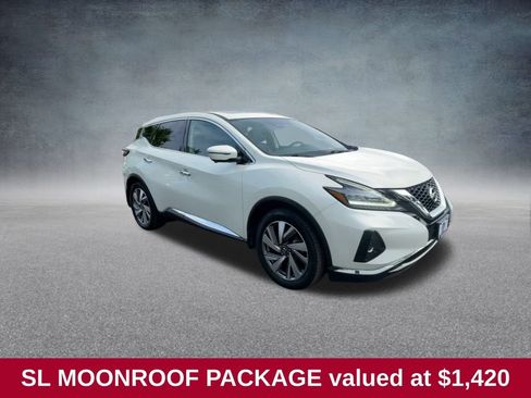 Used 2021 Nissan Murano SL w/ SL Moonroof Package image 2