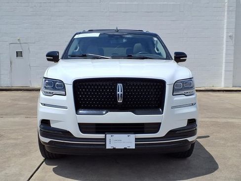 Used 2023 Lincoln Navigator Reserve RWD image 19