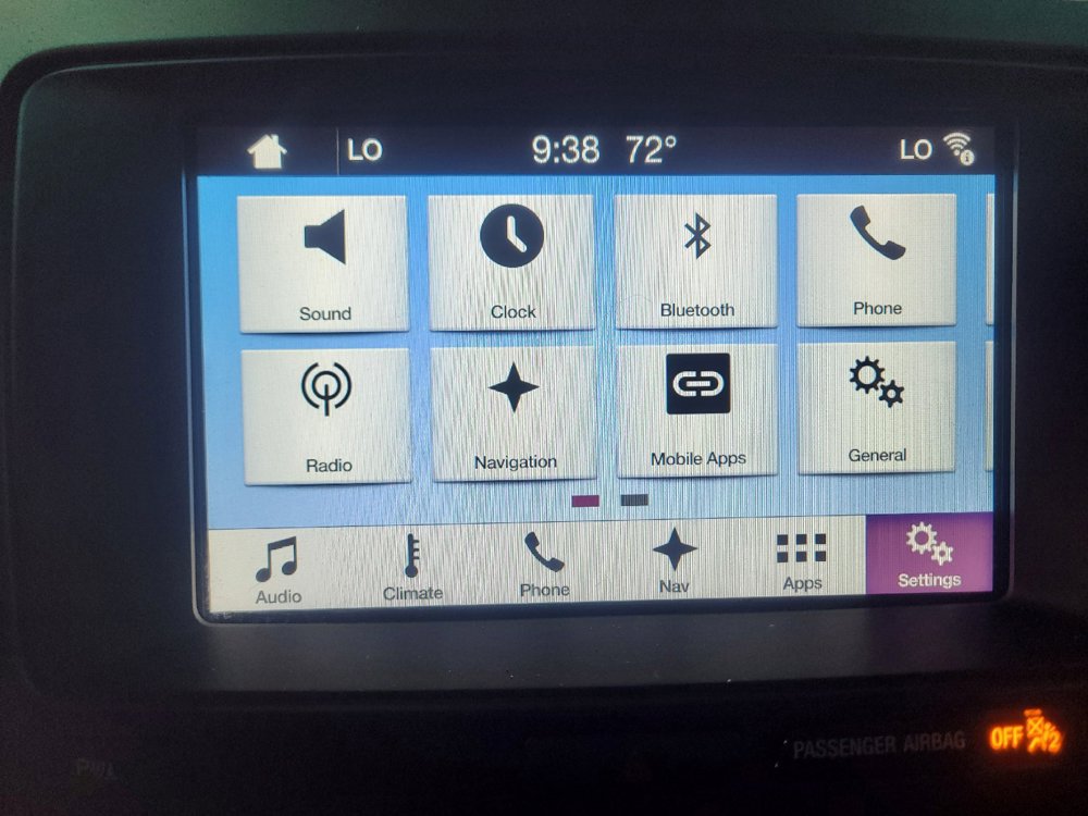 Used 2017 Ford Explorer XLT w/ Equipment Group 202A FWD image 25