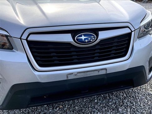 Used 2019 Subaru Forester Premium image 25