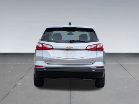 Used 2021 Chevrolet Equinox LS AWD/4WD image 5