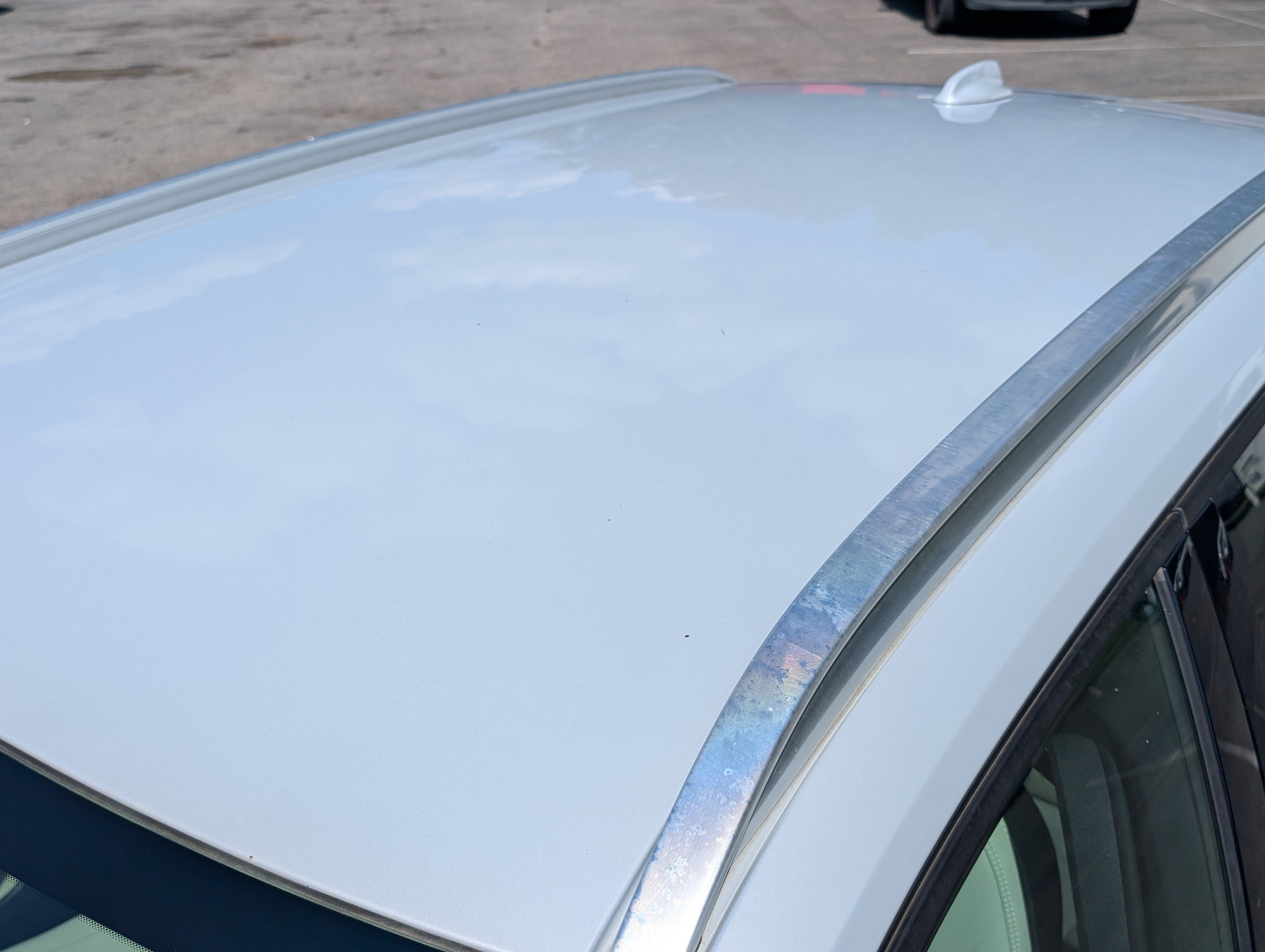 Used 2021 Volvo XC40 T4 Momentum FWD image 14