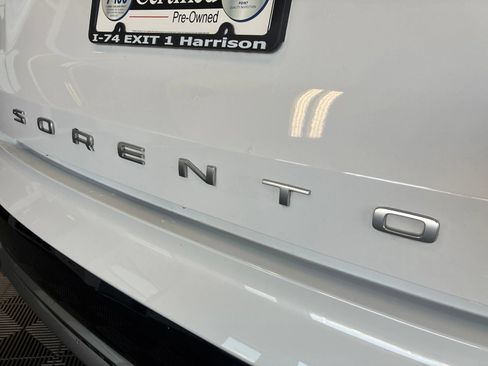 Used 2022 Kia Sorento SX FWD image 7