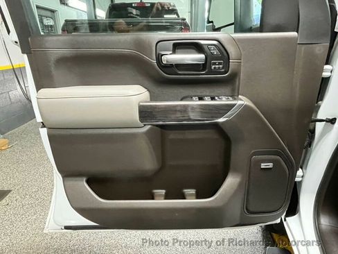 Used 2020 Chevrolet Silverado 2500 LTZ image 16