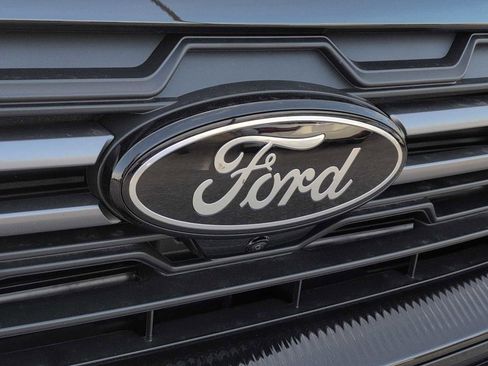 New 2026 Ford Expedition Tremor image 16