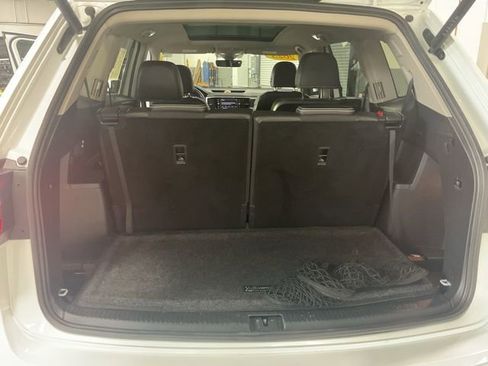 Used 2023 Volkswagen Atlas SEL Premium image 22