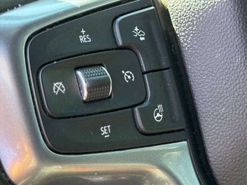 Certified 2024 Chevrolet Suburban Premier image 19