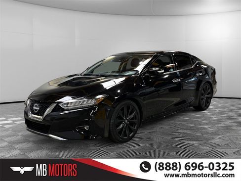 Used 2023 Nissan Maxima Platinum image 9
