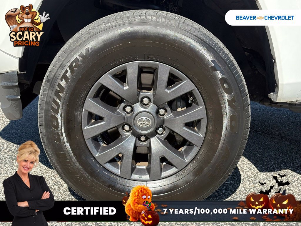 Used 2023 Toyota Tacoma SR5 w/ Technology Package RWD image 11