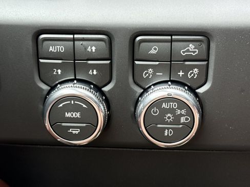 New 2026 GMC Sierra 2500 Denali Ultimate AWD/4WD image 25