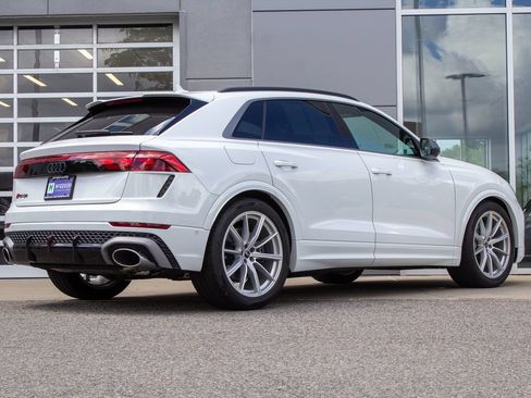 Used 2026 Audi RS Q8 performance AWD/4WD image 10