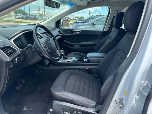 Used 2018 Ford Edge SEL FWD image 7
