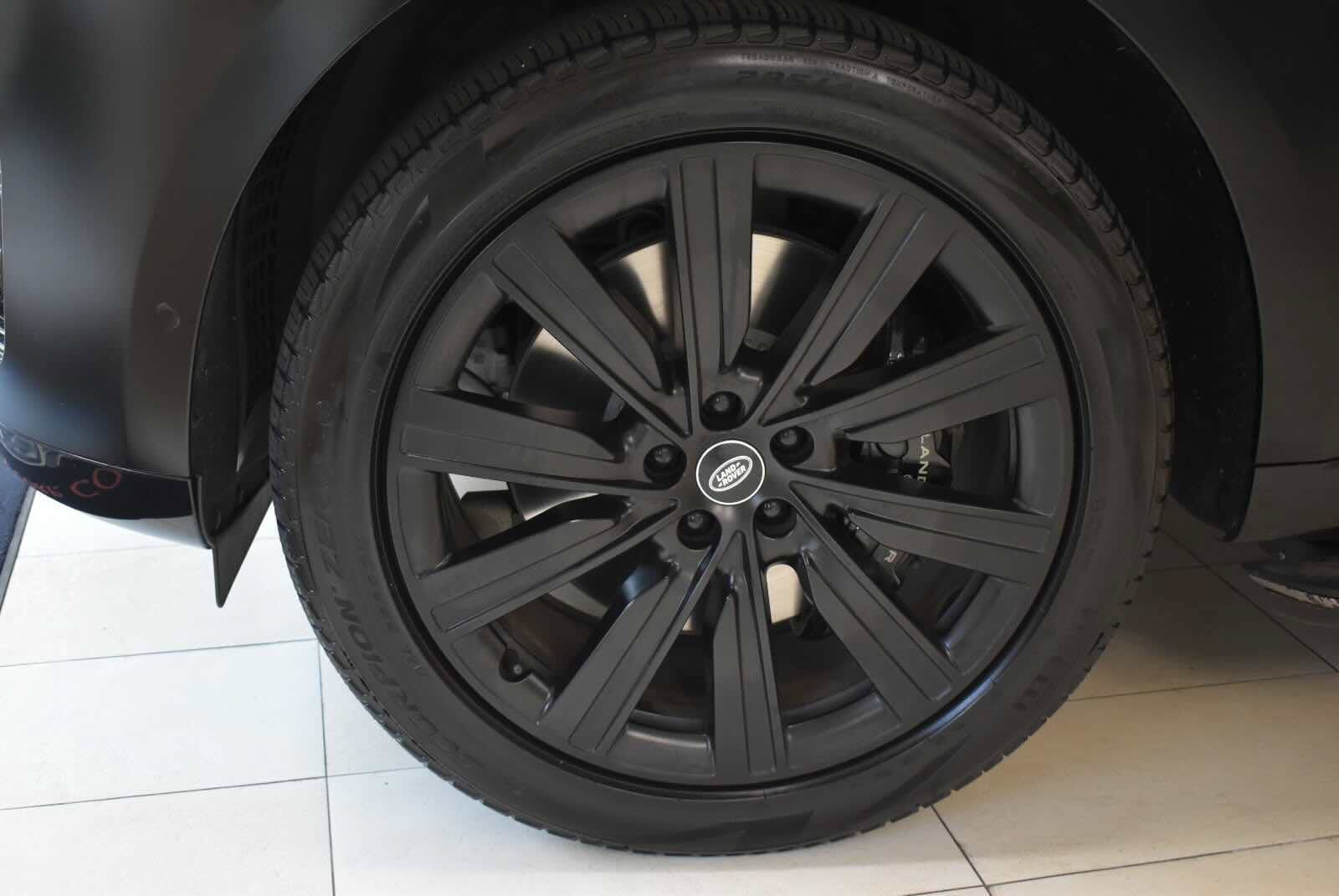 Used 2023 Land Rover Range Rover Long Wheelbase SE AWD/4WD image 62