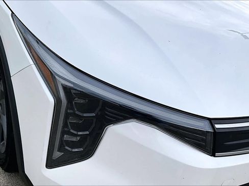 Used 2025 Kia K4 LXS image 25