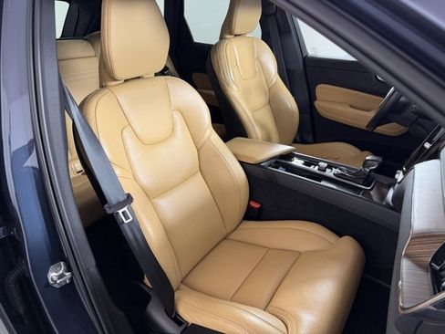 Used 2021 Volvo XC60 T5 Inscription image 24