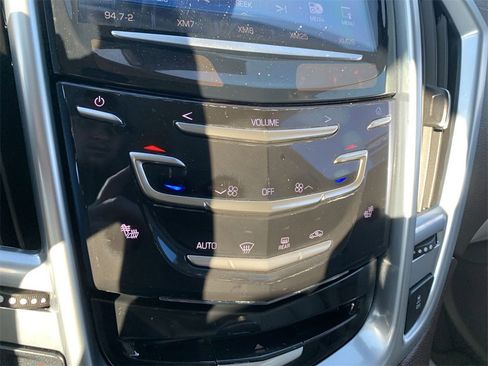 Used 2014 Cadillac SRX Luxury w/ Driver Assist Package image 19