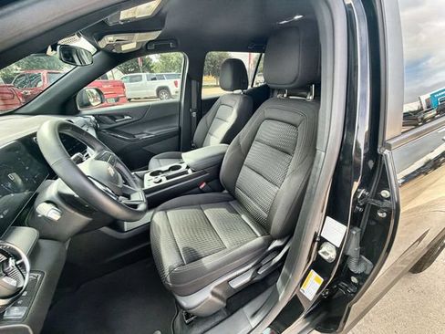 Certified 2026 Chevrolet Equinox LT FWD image 18