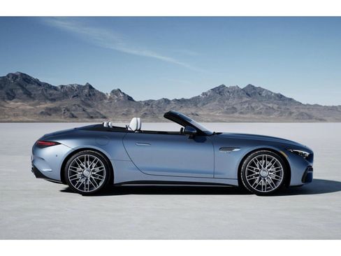 New 2026 Mercedes-Benz SL 55 AMG 4MATIC image 2