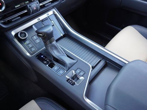 Certified 2024 Lexus GX 550 image 20