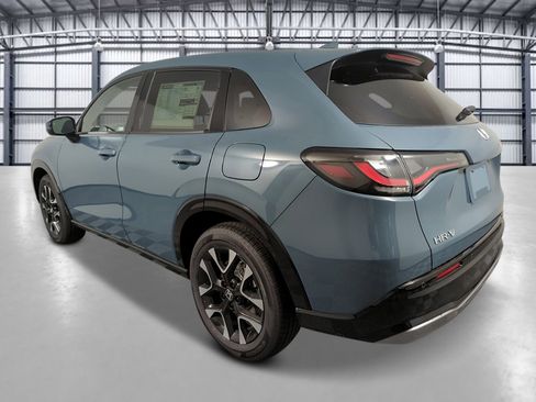 New 2026 Honda HR-V EX-L image 2