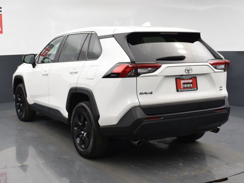 Used 2024 Toyota RAV4 LE image 3