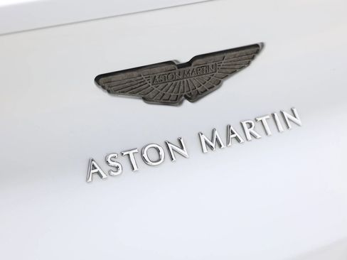 Used 2020 Aston Martin DB11 AMR image 52