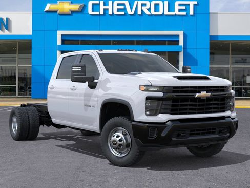 New 2026 Chevrolet Silverado 3500 W/T w/ WT Convenience Package AWD/4WD image 31
