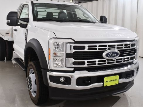 New 2026 Ford F550 4x4 Regular Cab Super Duty image 4